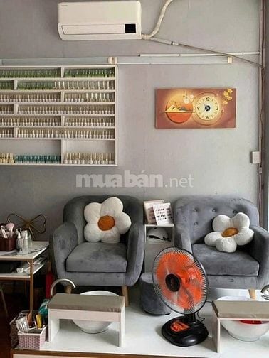 CHÍNH CHỦ BÁN GÂP NHÀ MĂT TIÊN đường NGUYỄN CỬU PHÚ [SHR]