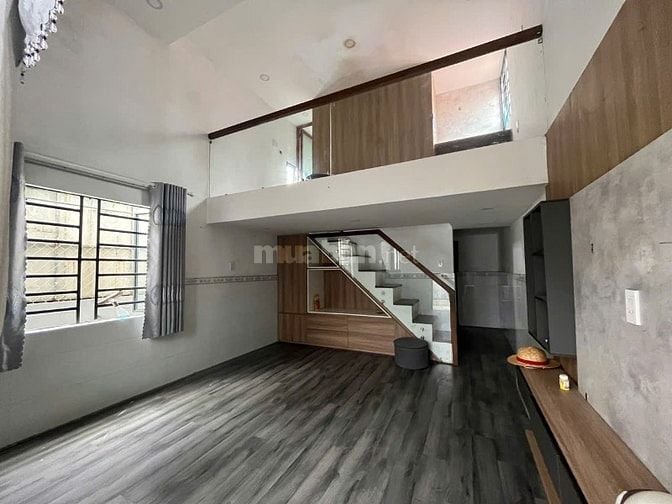Chính chủ cần bán gấp căn nhà 2 tầng K47/55 Huỳnh Ngọc Huệ 