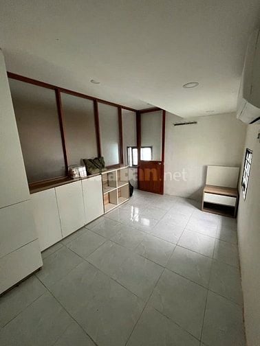 Chính chủ cần bán gấp căn nhà 2 tầng K47/55 Huỳnh Ngọc Huệ 