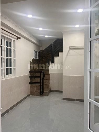 Bán nhà 90/3/16 Bà Huyện Thanh Quan F9 Q3 3.3x5 1 lửng 2 lầu 3.7tỷ