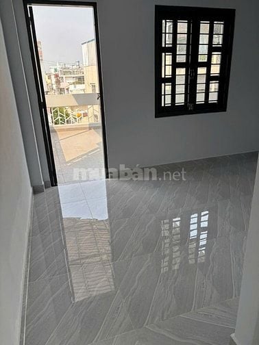 MẶT TIỀN KINH DOANH GẦN NGUYỄN VĂN CÔNG 4X10 - 3 TẦNG - NHÌNH 8 TỶ
