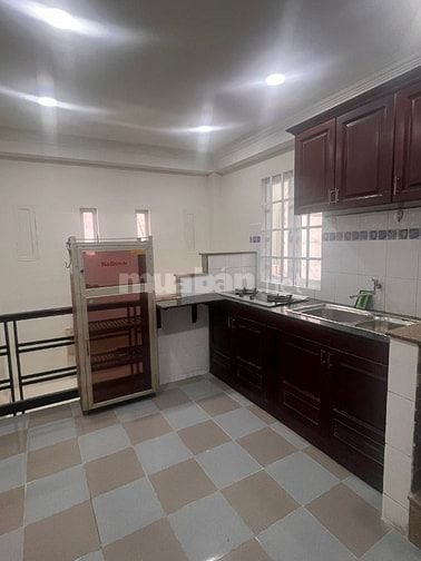 Bán nhà 90/3/16 Bà Huyện Thanh Quan F9 Q3 3.3x5 1 lửng 2 lầu 3.7tỷ