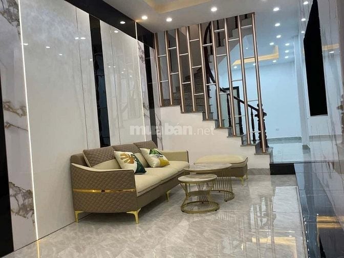 Bán nhà Hữu Hưng , 3 bước ra phố, 35m2, 7.3 tỷ