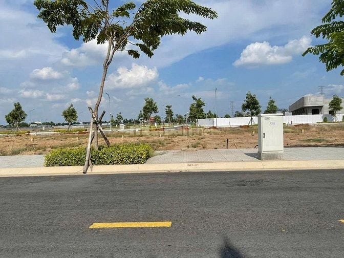 Bán nhanh lô đất 100m-1.1Tỷ sổ sẵn ngay vòng xoay Biên Hoà Vũng tàu 