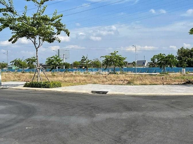 Bán nhanh lô đất 100m-1.1Tỷ sổ sẵn ngay vòng xoay Biên Hoà Vũng tàu 