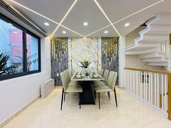 Tặng bộ nội thất 200tr chốt ngay nhà Lũy Bán Bích 51m2- Sổ hồng 2tỷ450