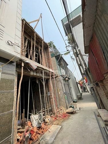 Chính chủ bán nhà ô tô đỗ cửa, thang máy 