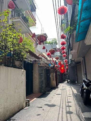 Nhà 5 tầng 75m bán giá hợp lý, mua đất tặng nhà,rất hiếm