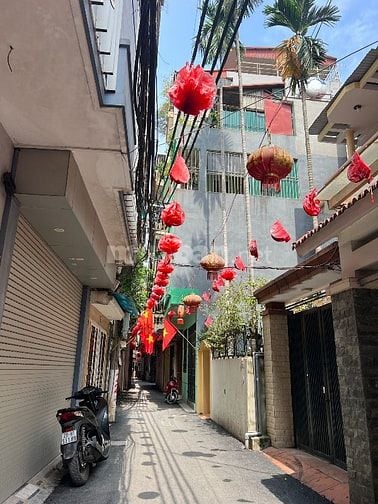 Nhà 5 tầng 75m bán giá hợp lý, mua đất tặng nhà,rất hiếm