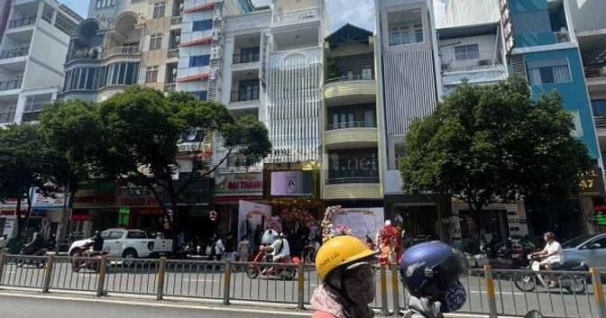 Cho thuê nhà nguyên căn MT Lê Hồng Phong nối dài, Quận 10.