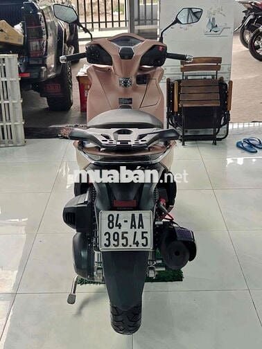 Khu vực Tp HCM (Cần bán và đổi xe khác) Honda SH 3