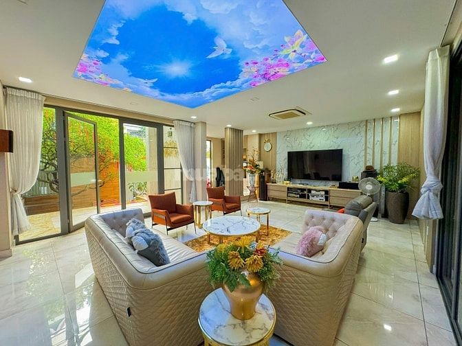 VIP CỘNG HOÀ ( 12.5M x 16M ) 200m2 8 TẦNG CÓ HẦM