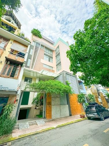 VIP CỘNG HOÀ ( 12.5M x 16M ) 200m2 8 TẦNG CÓ HẦM