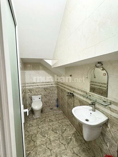 MẶT TIỀN ĐƯỜNG 16M CHỢ LỚN, Q.6