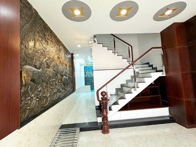 MẶT TIỀN ĐƯỜNG 16M CHỢ LỚN, Q.6