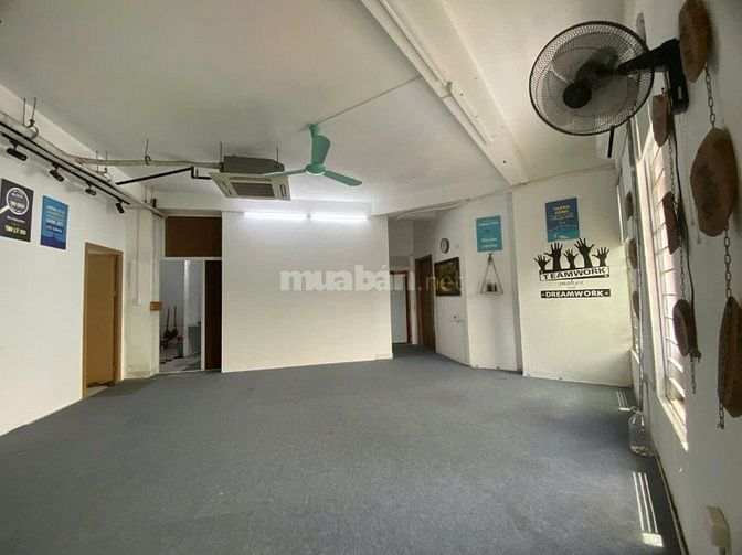 Cho thuê Văn phòng tại Tòa nhà 8 tầng số 45 Đồng Me, phường M