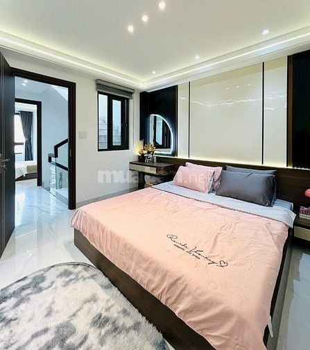 Hàng ngộp bán gấp nhà Lê Lai, Phường 3, Gò Vấp đang cho thuê 14tr/thág
