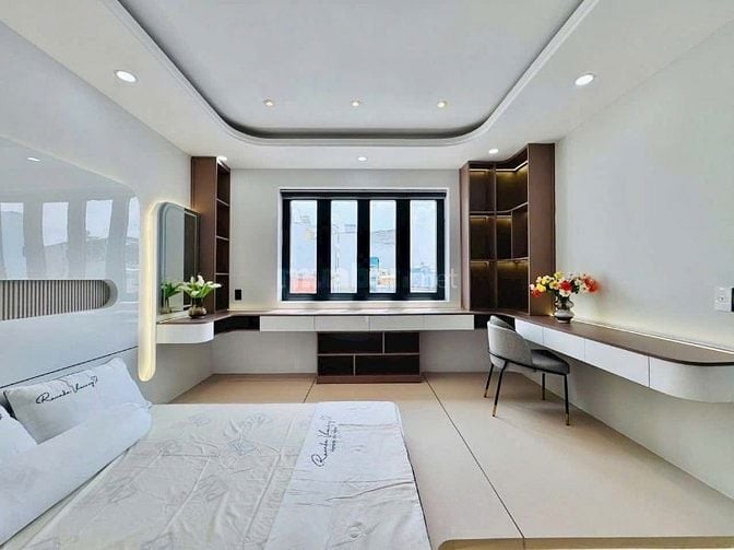 Nhà 52m² Trần Hưng Đạo gần CA Thành phố. Xây 1 trệt 3 lầu,giá 3 tỷ 850