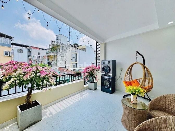 Bán nhà Phố TT Phú Nhuận - hẻm xe hơi - SHR chính chủ - giá cực tốt