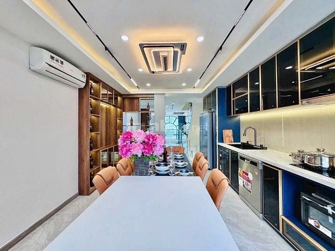 Nhà 52m² Trần Hưng Đạo gần CA Thành phố. Xây 1 trệt 3 lầu,giá 3 tỷ 850