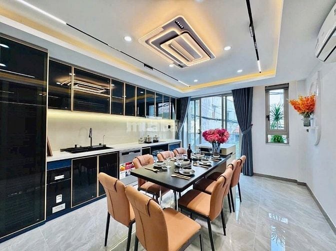 Nhà 52m² Trần Hưng Đạo gần CA Thành phố. Xây 1 trệt 3 lầu,giá 3 tỷ 850