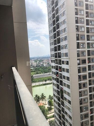 cho thuê căn hộ 43m2 Vinhome OCP1 Gia Lâm,cách bến xe buýt 200m
