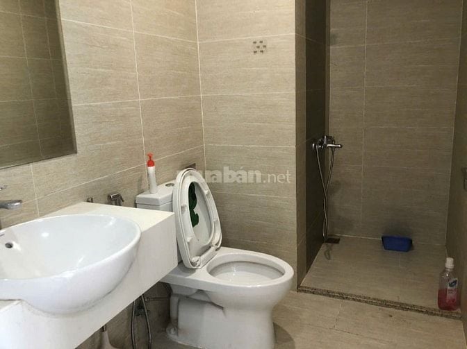 cho thuê căn hộ 43m2 Vinhome OCP1 Gia Lâm,cách bến xe buýt 200m
