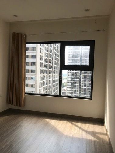 cho thuê căn hộ 43m2 Vinhome OCP1 Gia Lâm,cách bến xe buýt 200m