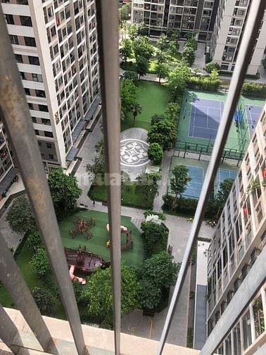 cho thuê căn hộ 43m2 Vinhome OCP1 Gia Lâm,cách bến xe buýt 200m