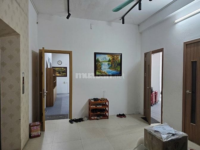 Cho thuê Văn phòng tại Tòa nhà 8 tầng số 45 Đồng Me, phường M