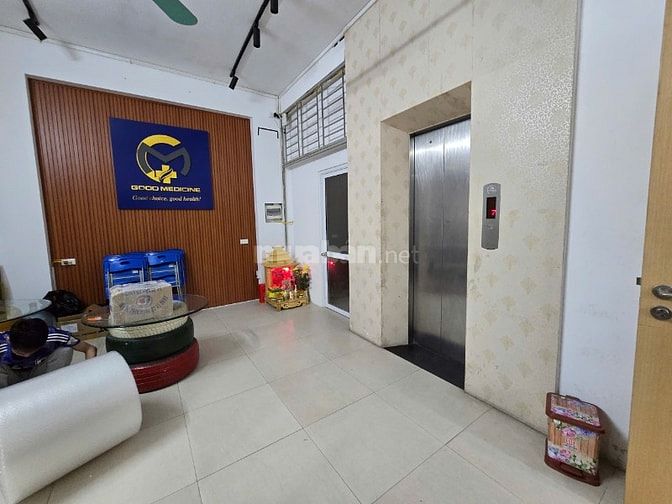 Cho thuê Văn phòng tại Tòa nhà 8 tầng số 45 Đồng Me, phường M