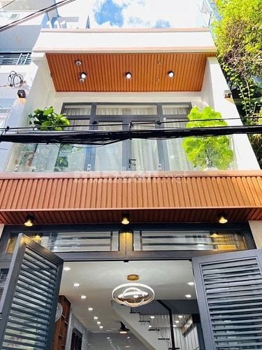 Bán nhà Ngô Tất Tố Bình Thạnh 1Trệt 1Lầu DT 53m2/giá 1.880 tỷ Số riêng