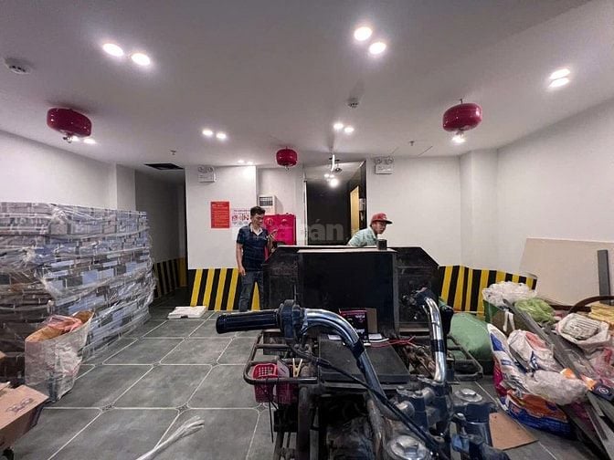 BÁN TÒA CĂN HỘ DỊCH VỤ TÂY HỒ, DÒNG TIỀN 1,5 TỶ/NĂM, 67,5M,GIÁ18,7TY