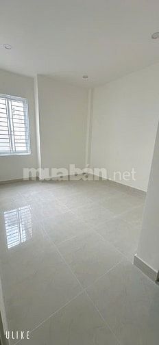 Bán gấp nhà 4 lầu Bùi Quang Là, P12 Gò Vấp 6,8 tỷ