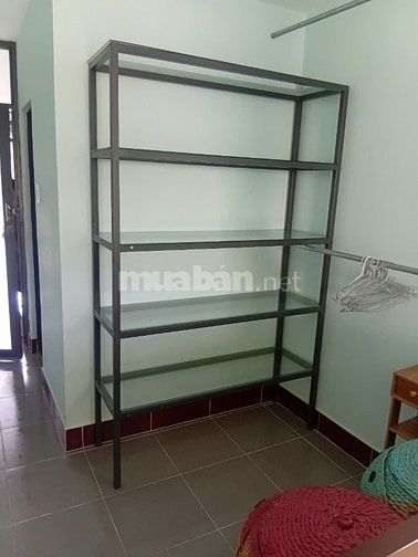 Cho phụ nữ độc thân đi làm thuê phòng có bancony
