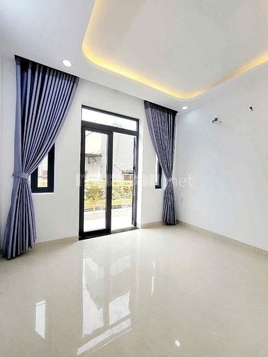 Bán nhà ngay Trường Tiểu học Bình Trị 1_ Hương Lộ 2: 4mx12m đúc 4 tấm