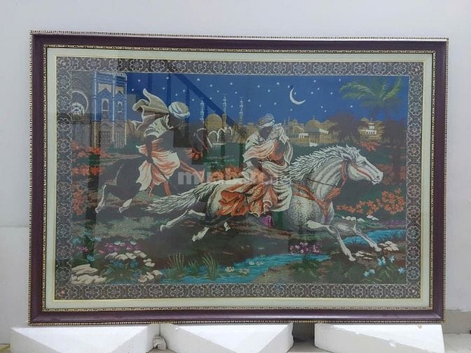 Tranh thảm kiểu dáng châu âu, khung kính đẹp