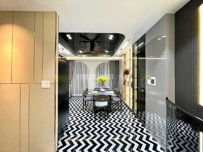 Chuyển nhượng nhà siêu phẩm đường Trung Lang, p12,Tân Bình,Giá 3,28 tỷ