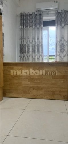 Cho thuê phòng đầy đủ nội thất 504/18 CMT8 Q3