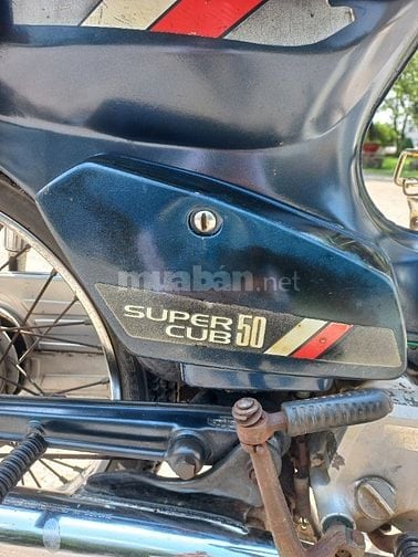Bán Honda Cub 82/50cc. Xe mộc, zin theo xe nhiều 