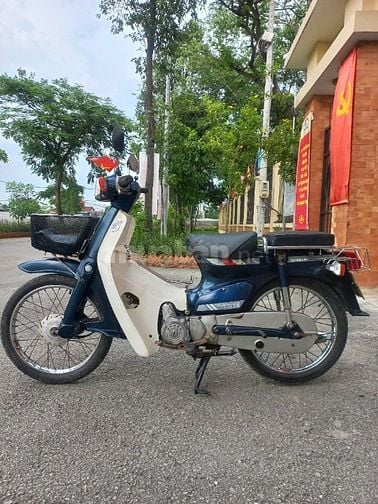 Bán Honda Cub 82/50cc. Xe mộc, zin theo xe nhiều 