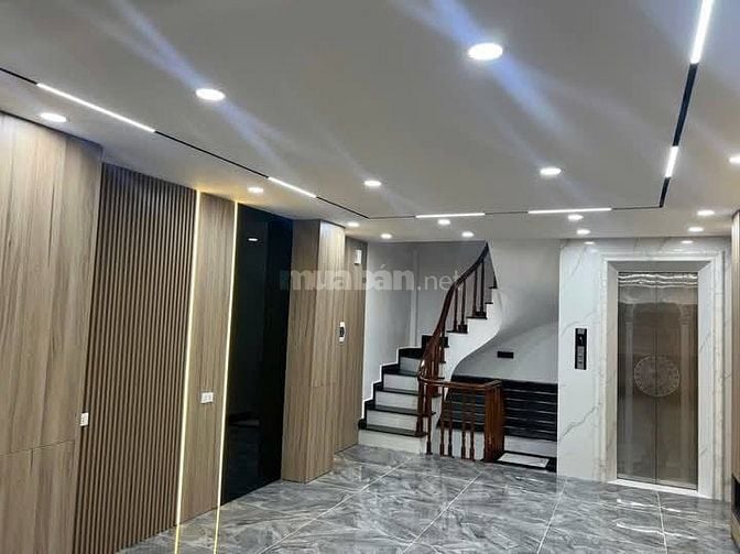 Nhà Đẹp Ô Tô Trong Nhà Hoàng Mai 50m, 6 tầng, mt 4.2m, giá 18.8 tỷ.