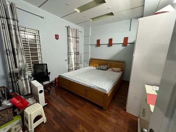 Bán nhà Trần Kim Xuyến 67 m2 xây 5 t mt 7 m đường 2 ô tô 23 tỷ