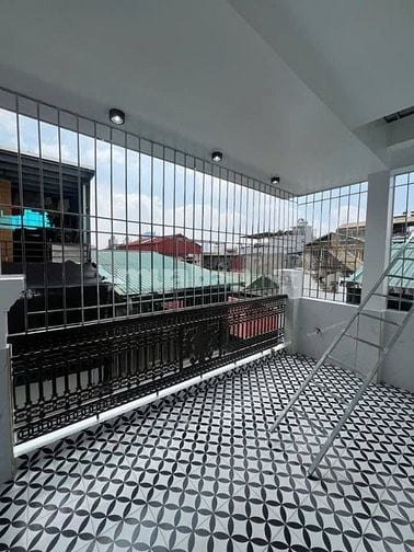Nhà Đẹp Ô Tô Trong Nhà Hoàng Mai 50m, 6 tầng, mt 4.2m, giá 18.8 tỷ.