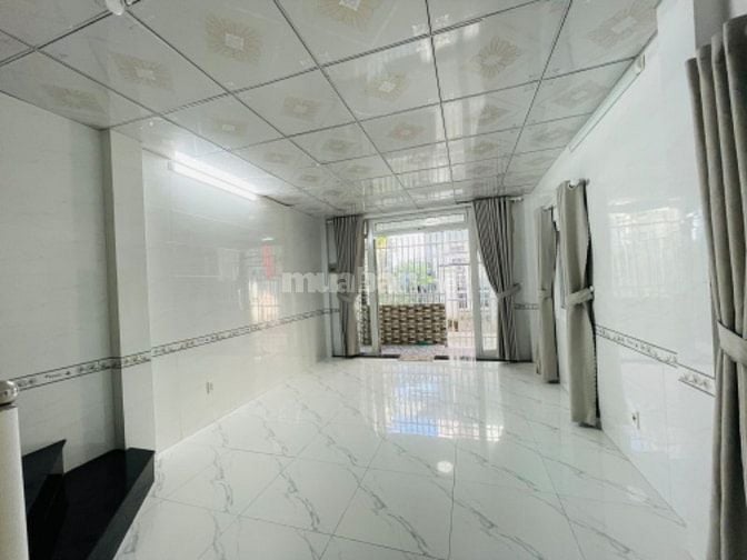 Căn nhà Đà Lạt 120m2, đanh cho người cần may mắn, đổi vận