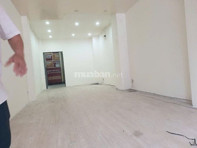 Cho thuê nhà mặt tiền kinh doanh đường Hậu Giang, Phường 2, Quận 6