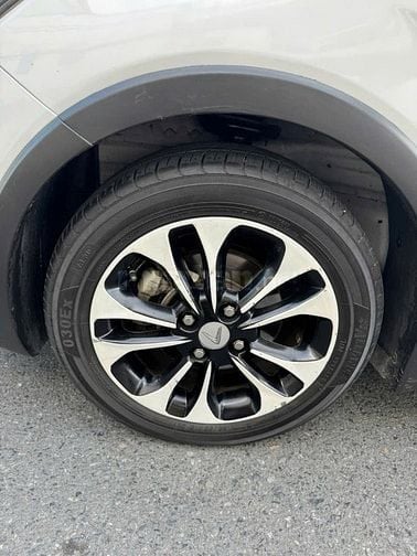 Cần bán xe vìnast fadil 2020 màu trắng