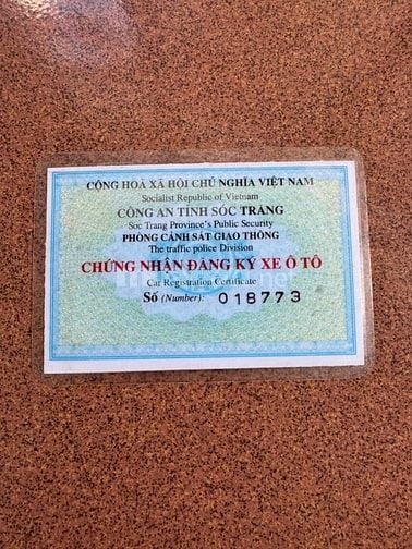 Cần bán xe vìnast fadil 2020 màu trắng