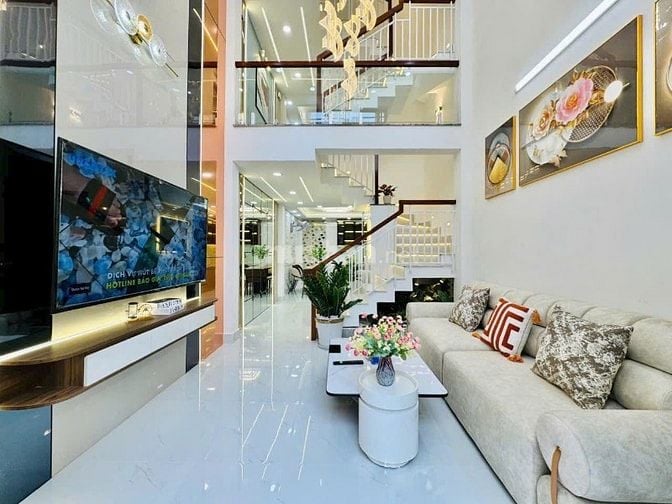 Nhà 66m2 Lê Văn Việt, Long Thạnh Mỹ, Q9 - Gần VNVC. Xây 1 trệt 3 lầu