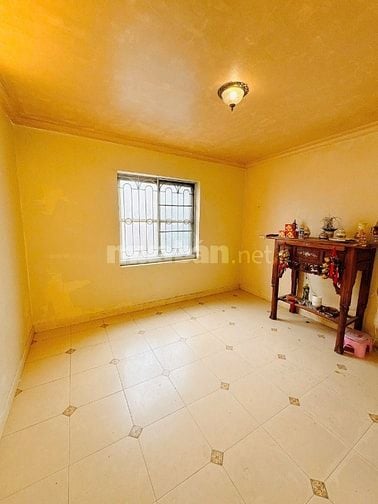Cho thuê nhà gần phố Trịnh Công Sơn, quận Tây Hồ. DT 55m2 x 4 tàng